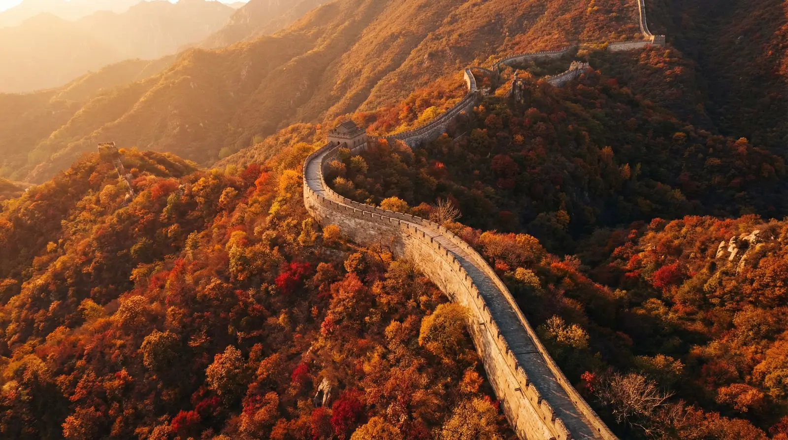 成人福利 秋日长城航拍全景
